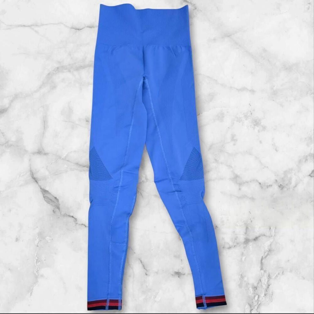 LNDR XSāBlueāLeggings